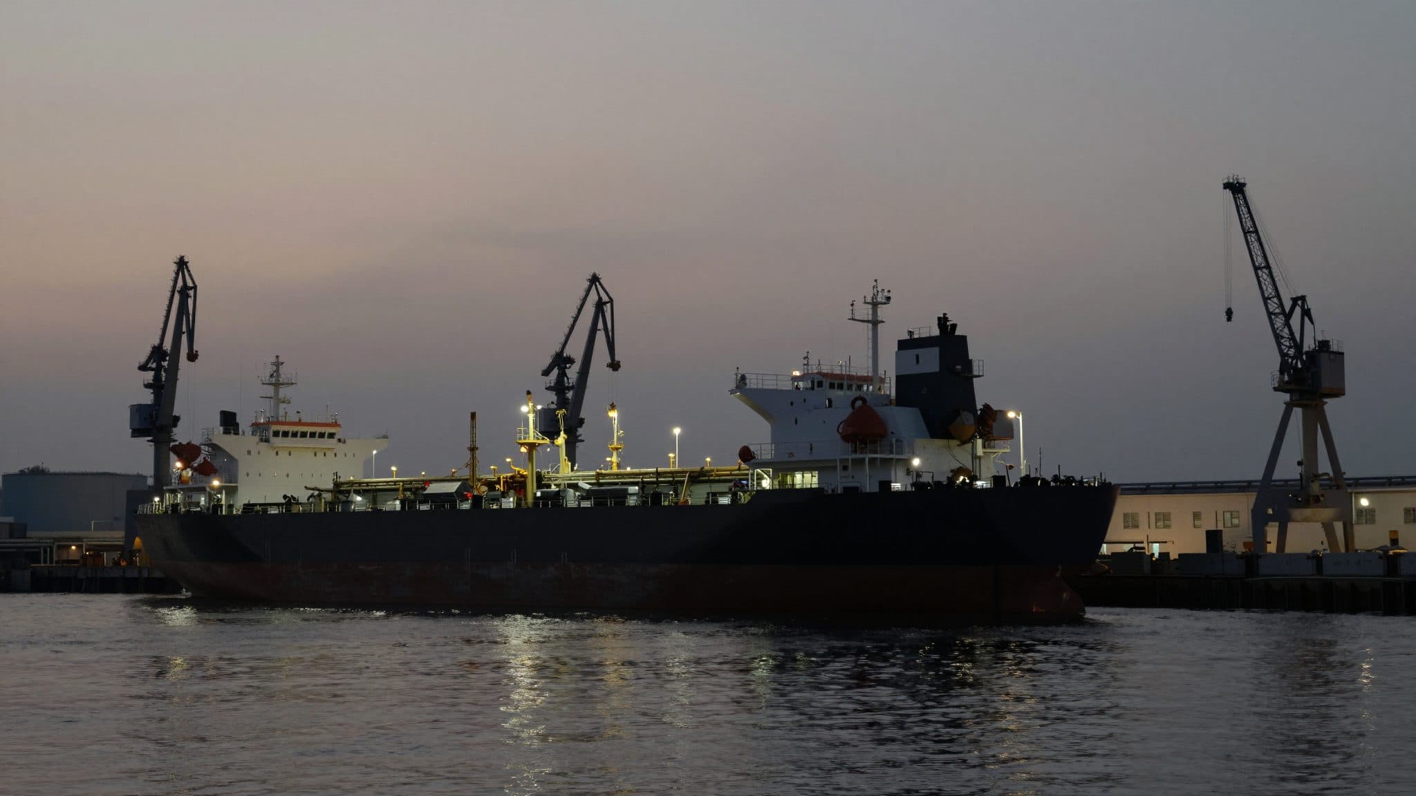 Ucrania detiene los ataques contra petroleros en el puerto de Novorossiysk a petición de EE. UU.