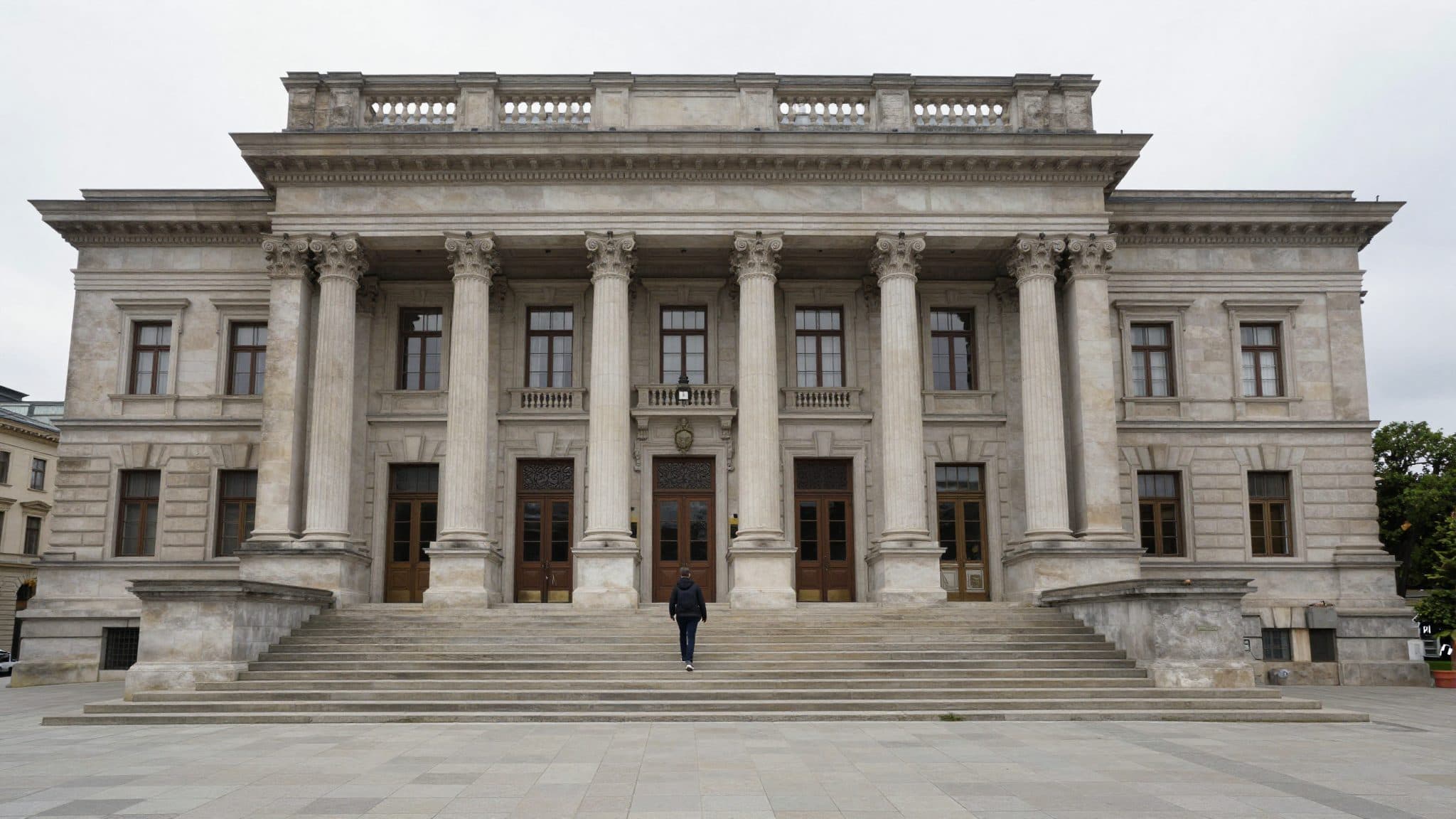 Cuatro policías declaran «no culpable» en el juicio de Viena por la supuesta golpiza que causó un ictus a un detenido ucraniano