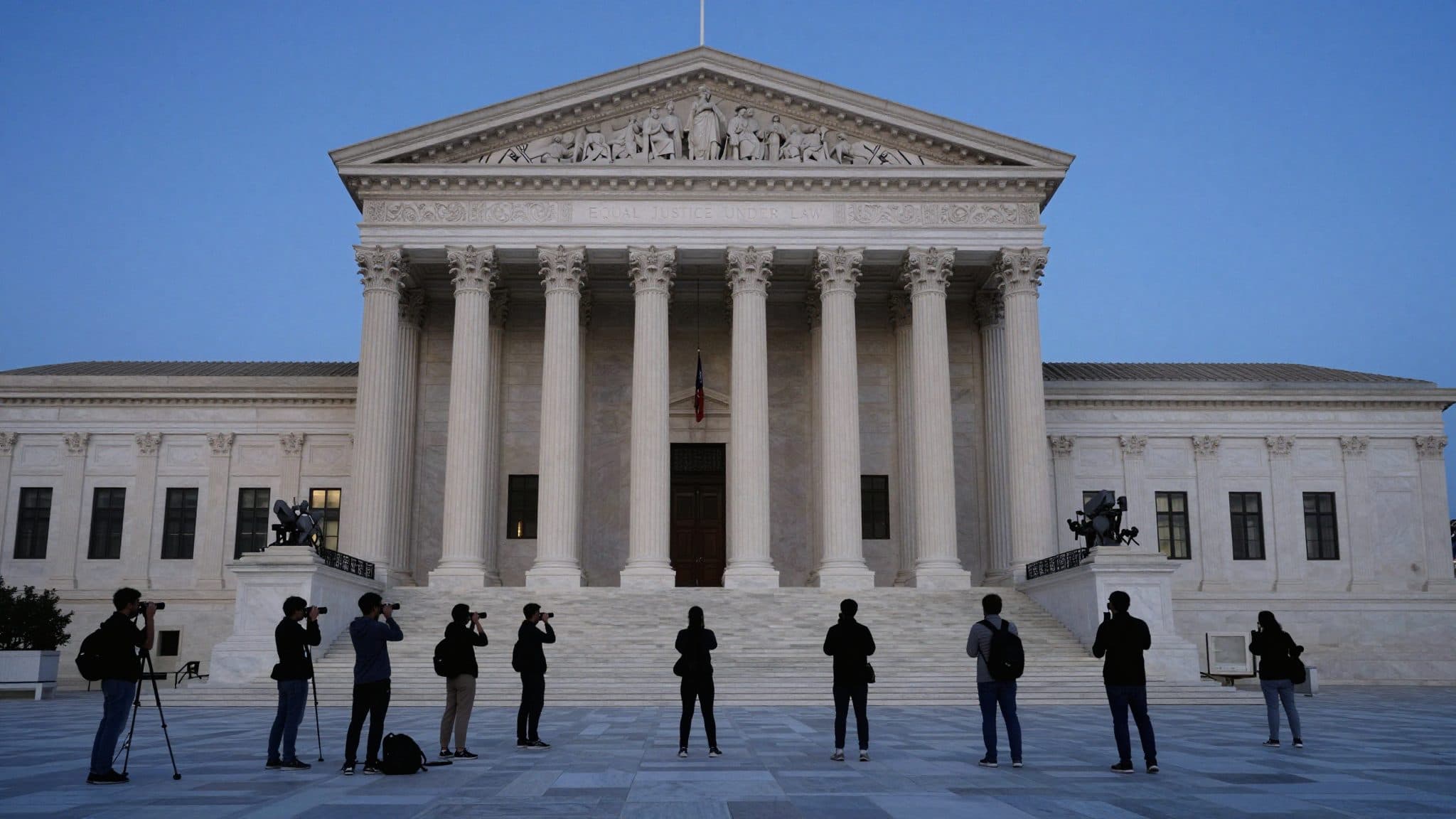 La Corte Suprema de EE. UU. ratifica la ciudadanía por nacimiento y rechaza la orden ejecutiva de Trump