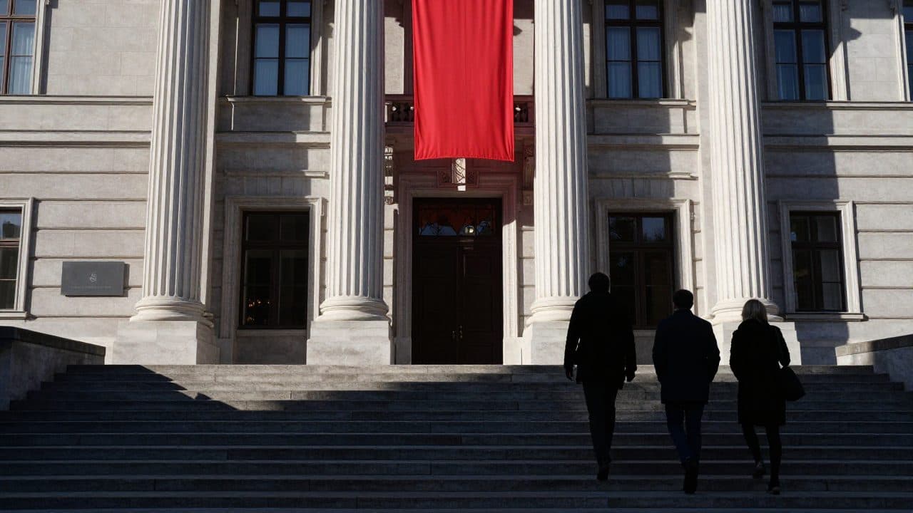 El líder del SPÖ Babler se reúne con los líderes regionales del partido – también asiste Doskozil