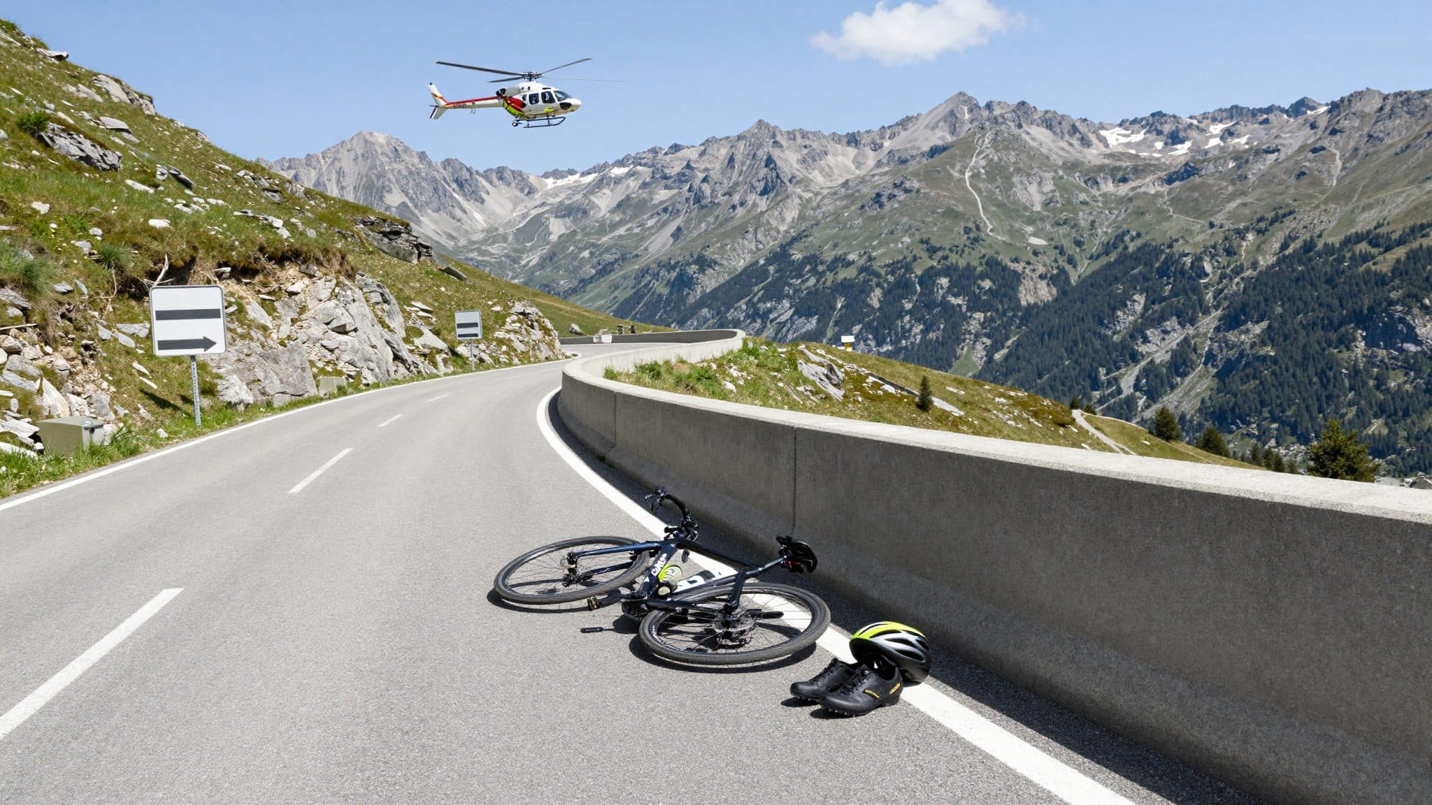 Ciclista alemana muere tras accidente de moto con el exesquiador Peter Runggaldier en el paso de Sella