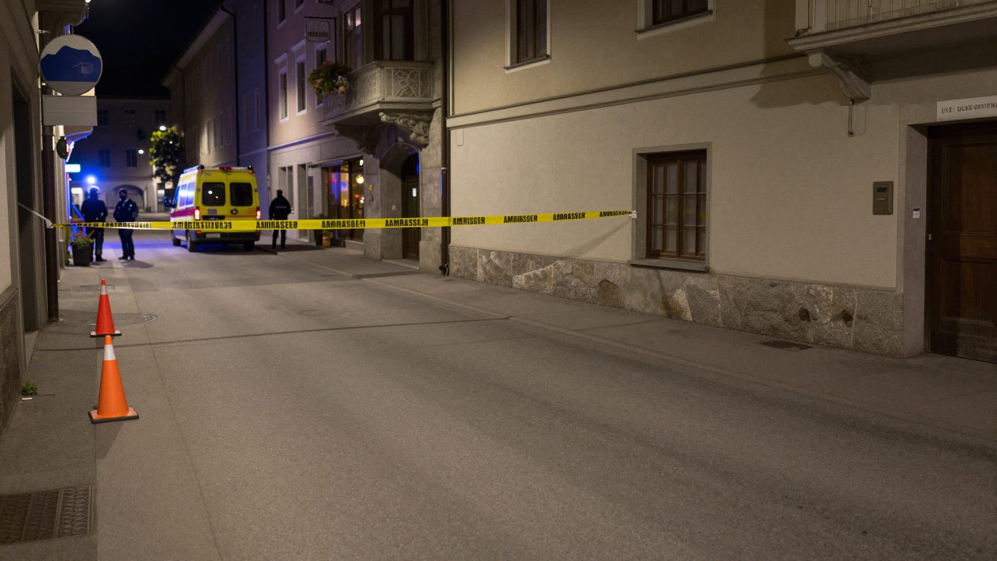 Innsbruck: Hombre de 31 años agredido ante un local
