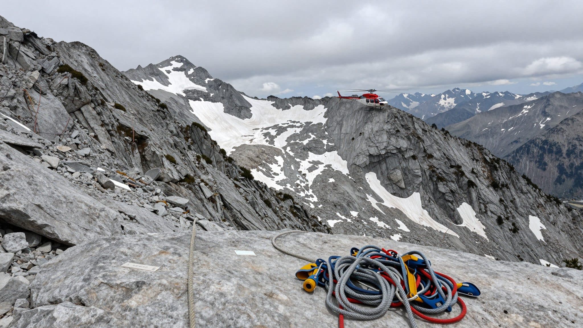 Un alpinista cae unos 100 metros en el Pitztal y muere