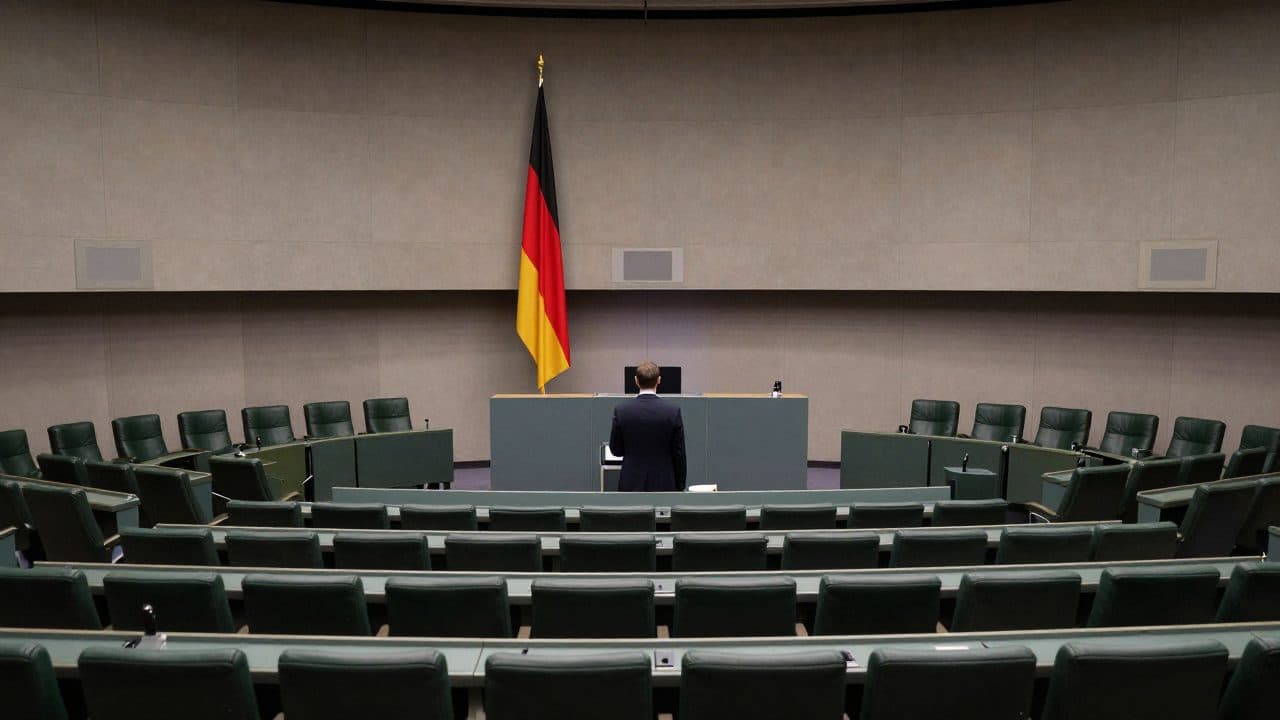 Söder rechaza tajantemente la caída del canciller Merz y advierte sobre una alianza con AfD y BSW