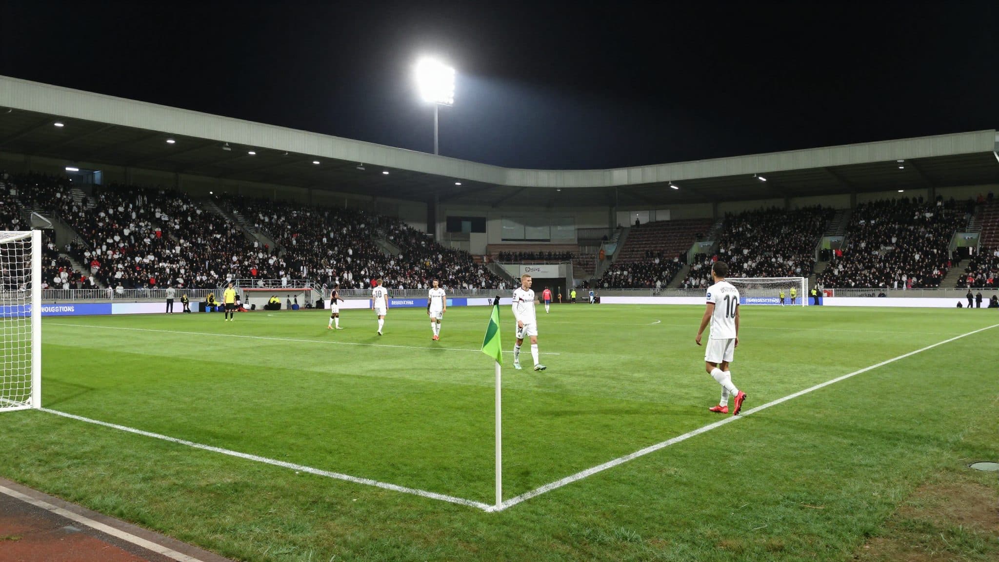 El LASK gana con claridad el derbi de Alta Austria ante el Ried por 5:1