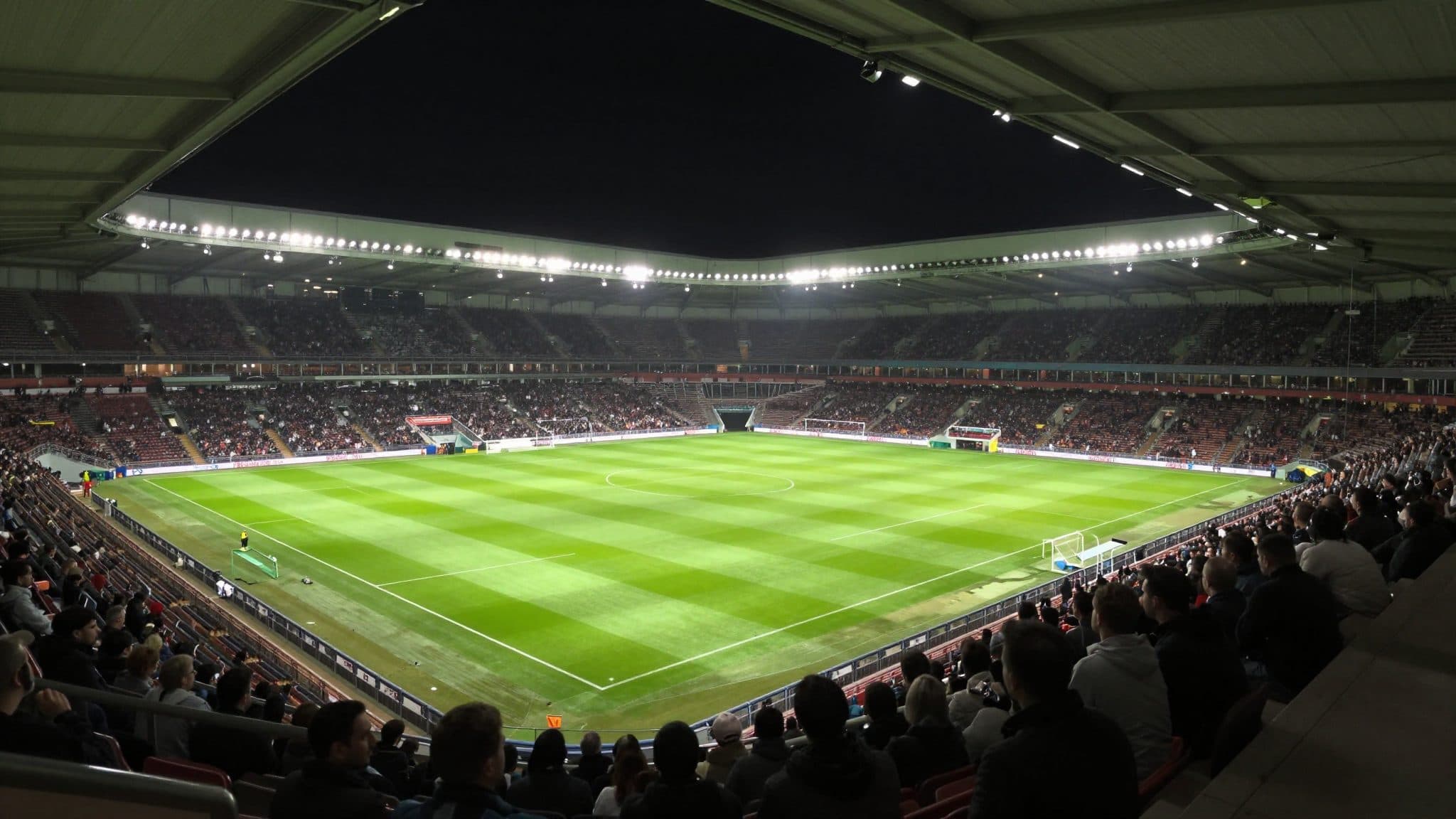 Eintracht Frankfurt: victoria récord en la DFB-Pokal ante St. Tönis