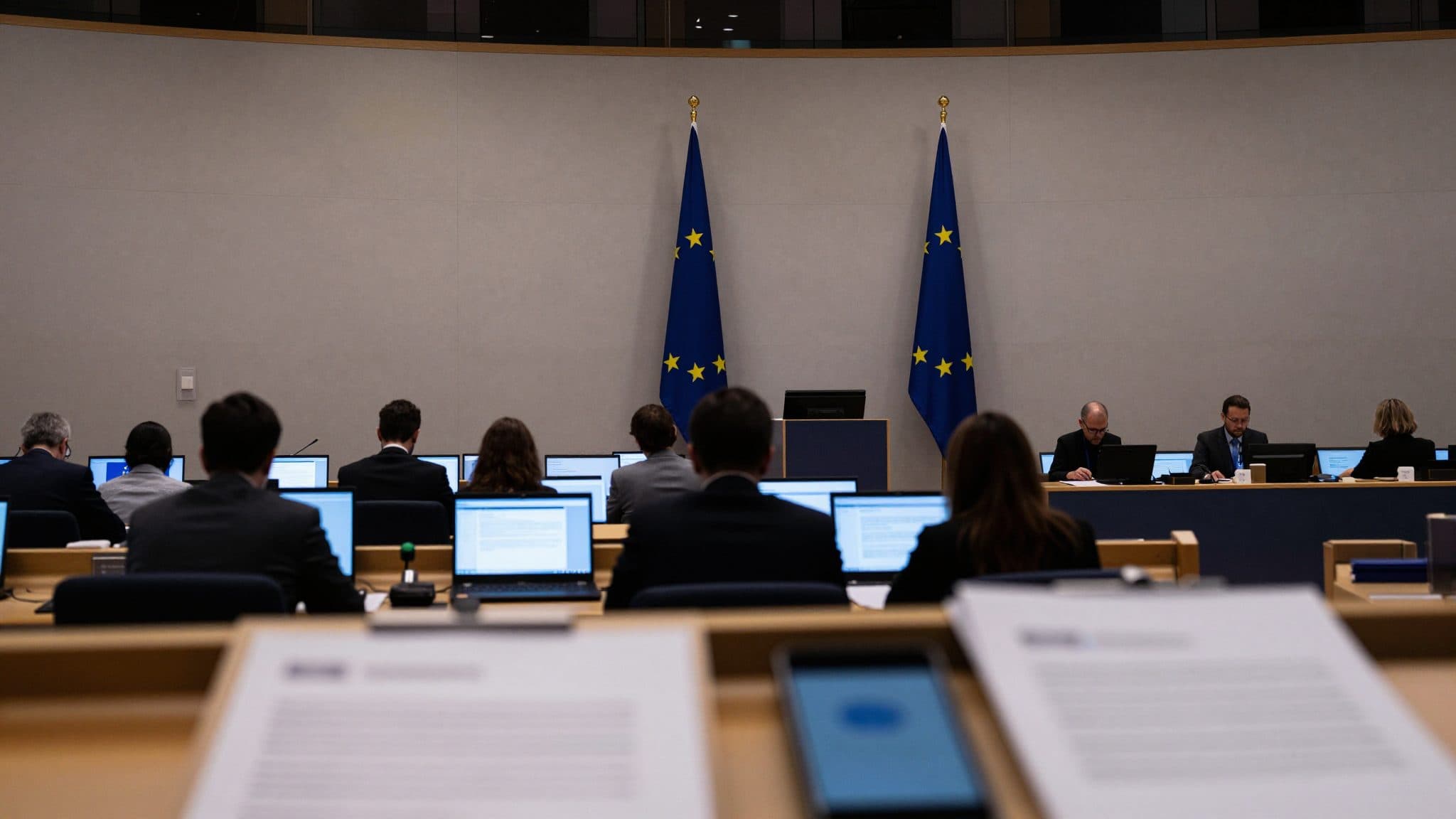 Los países de la UE acuerdan una excepción temporal para el control de chats
