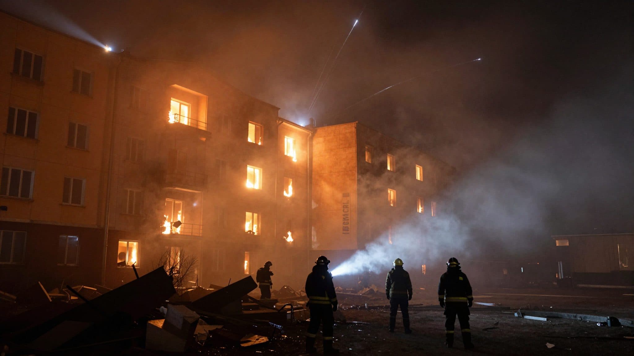 Un ataque con misiles ruso contra Kiev causa al menos un muerto y once heridos